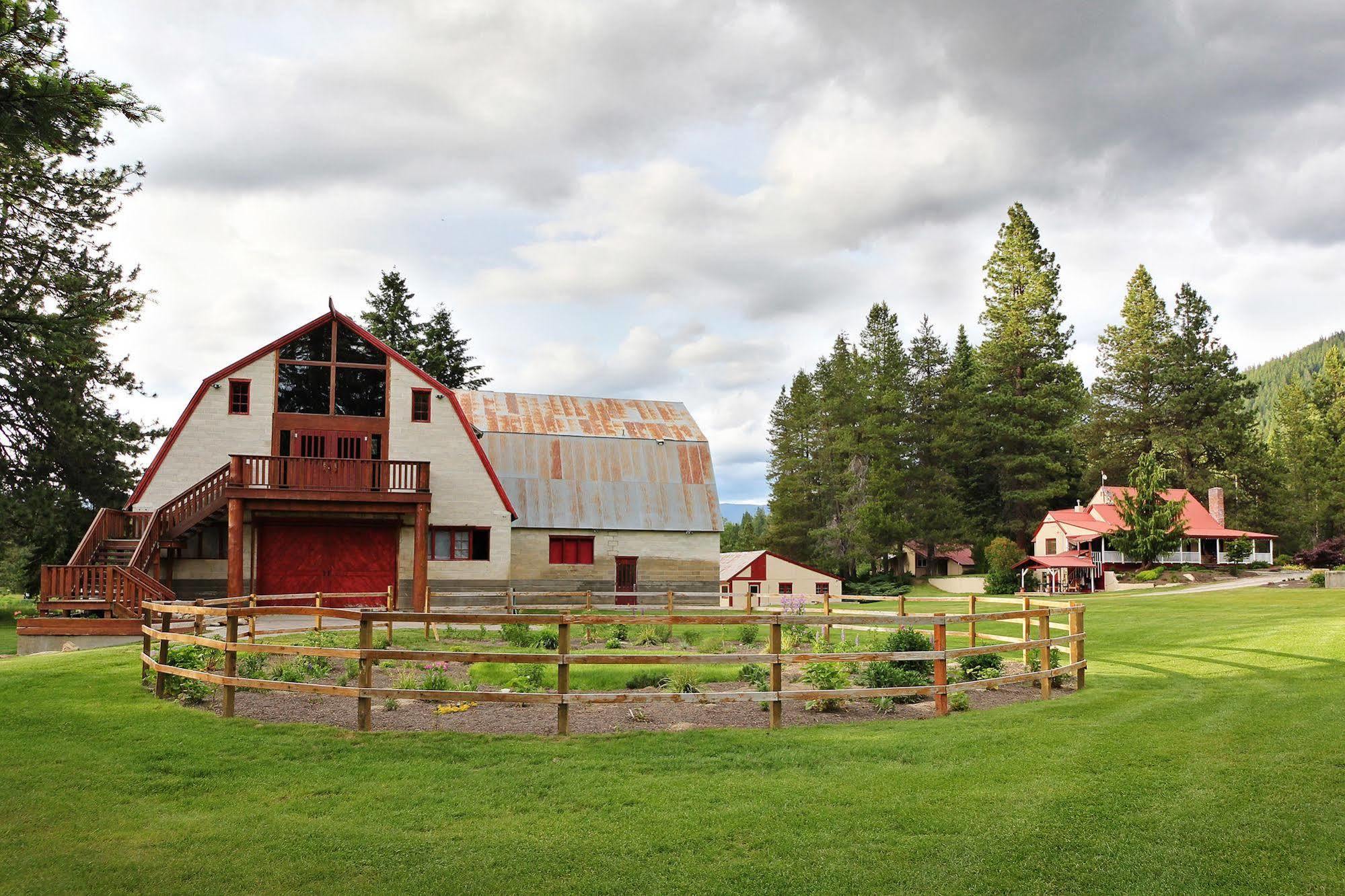 Pine River Ranch B&B Lake Wenatchee 외부 사진
