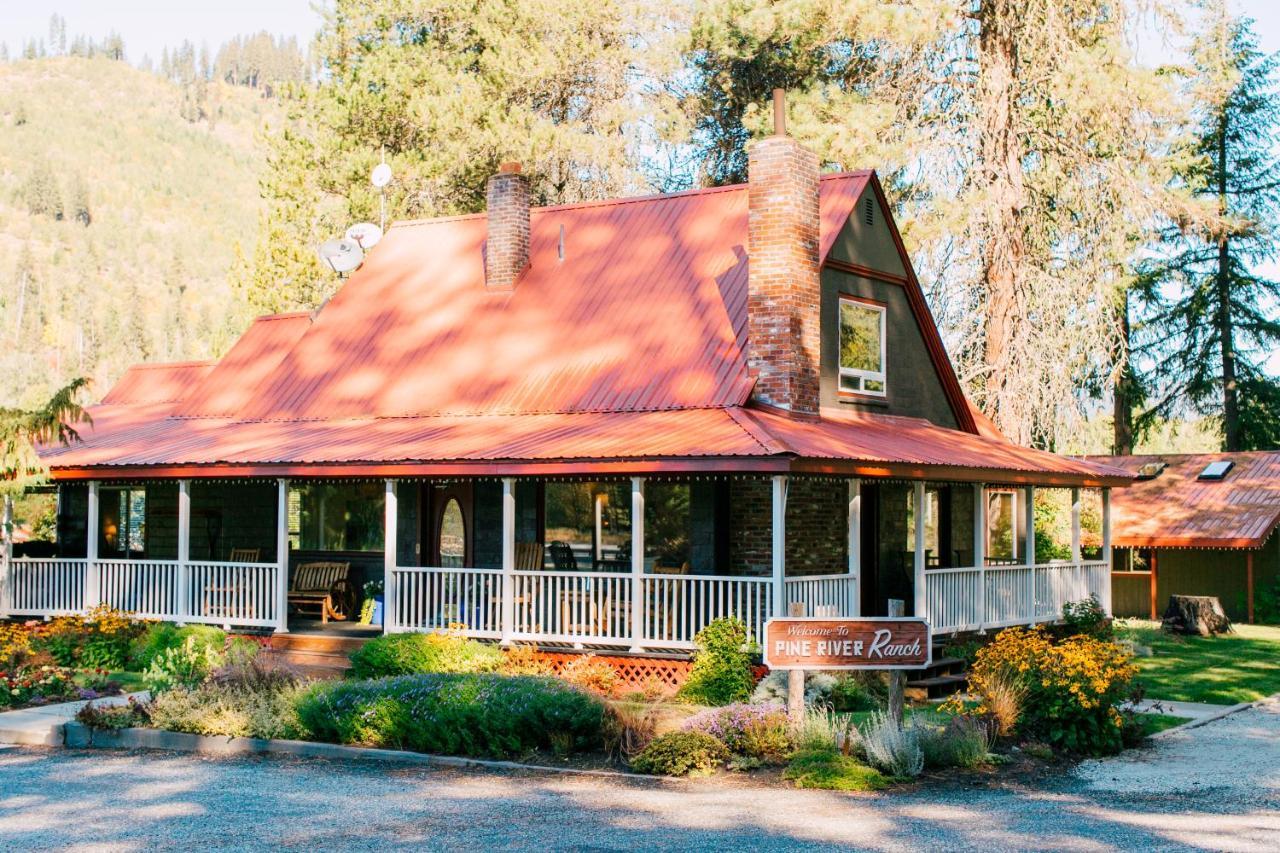 Pine River Ranch B&B Lake Wenatchee 외부 사진